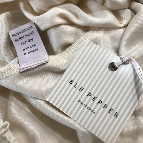 🛍3 for $15 Blu Pepper Shorts tassel hem cream S - Picture 8 of 8